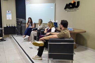 ACIU re&uacute;ne lideran&ccedil;as para discutir estrat&eacute;gias de fortalecimento do varejo umuaramense