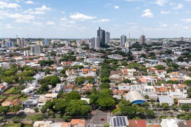 Apesar da previs&atilde;o de chuvas, Umuarama ter&aacute; semana de calor crescente com m&aacute;ximas de 35&deg;C