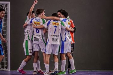Col&eacute;gio Bento Mossurunga, de Umuarama, garante 3&ordm; lugar no futsal masculino dos JEPs 2026