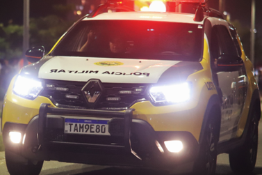 Homem &eacute; agredido com panela de press&atilde;o ap&oacute;s desentendimento em Umuarama