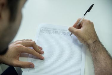 Prefeitura de Perobal abre concurso p&uacute;blico com sal&aacute;rios de at&eacute; R$ 8,2 mil