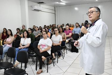 Capacita&ccedil;&atilde;o sobre hepatites virais contempla profissionais e acad&ecirc;micos