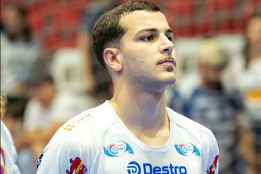 Umuarama Futsal bate o CAD por 2 a 1 em casa e garante vaga nas quartas de final