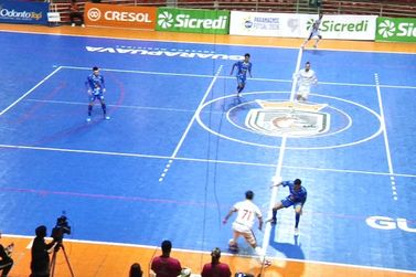 Umuarama Futsal busca empate com o Guarapuava no primeiro confronto das oitavas