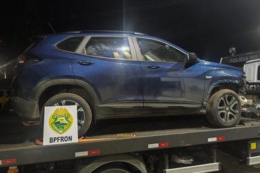 Ve&iacute;culo furtado em Curitiba &eacute; localizado e recuperado pelo BPFron em Umuarama