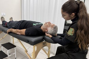 Cl&iacute;nica-Escola da Unipar amplia fisioterapia gratuita e passa a atender pacientes do SUS