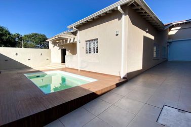 Casa &agrave; venda - 380m&sup2; - Zona I