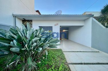 Casa &agrave; venda - 245m&sup2; - Zona II