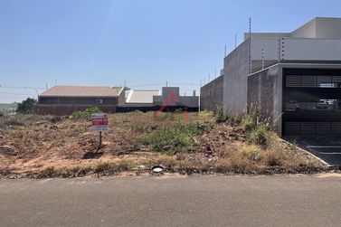 Terreno &agrave; venda - 220m&sup2; - Parque Residencial Metropolitano