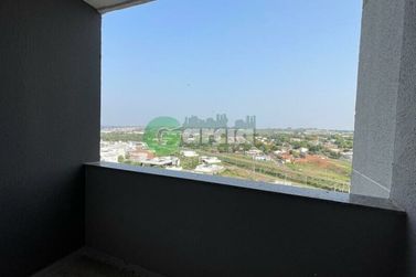 Apartamento &agrave; venda - 77m&sup2; - Jardim Paineiras