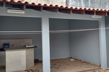 Casa para alugar - 100m&sup2; - Jardim Alphaville