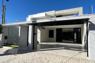 Casa &agrave; venda - 275m&sup2; - Pq Bandeirantes