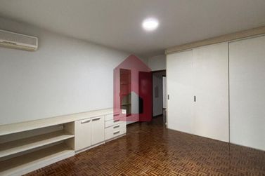 Casa &agrave; venda - 200m&sup2; - Jardim Aratimb&oacute;
