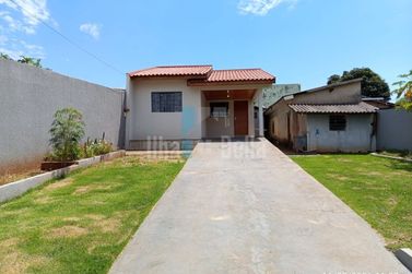 Casa para alugar - Parque Tarum&atilde;