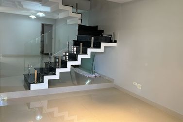 Sobrado &agrave; venda - 270m&sup2; - Zona II