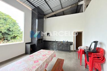 Ch&aacute;cara &agrave; venda - 2800m&sup2; - Zona Rural