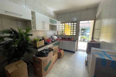 Casa &agrave; venda - 141m&sup2; - ZONA II