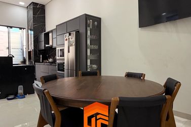Casa &agrave; venda - 130m&sup2; - Jardim Interlagos