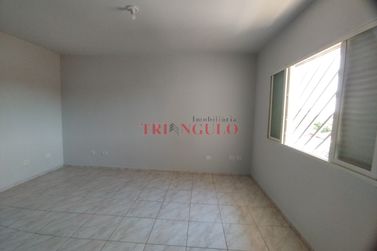 Casa para alugar - ZONA VI