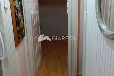 Casa &agrave; venda - 210m&sup2; - CENTRO