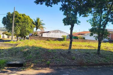 Terreno &agrave; venda - 401m&sup2; - Jardim Campo Belo