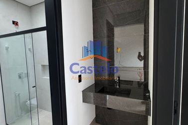 Casa &agrave; venda - 206m&sup2; - PARQUE RESIDENCIAL INTERLAGOS II