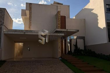 Sobrado &agrave; venda - 227m&sup2; - Condom&iacute;nio Ecoville
