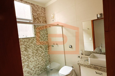 Casa &agrave; venda - 121m&sup2; - Jardim Caravelle