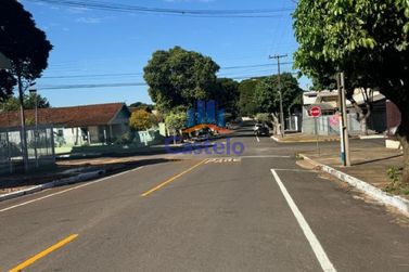 Terreno &agrave; venda - 490m&sup2; - Zona II