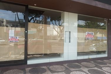 Sal&atilde;o Comercial para alugar - 250m&sup2; - Centro