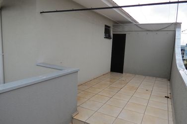 Sobrado &agrave; venda - 184m&sup2; - JARDIM TAMOIO