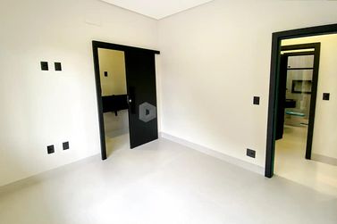 Casa &agrave; venda - 192m&sup2; - Jardim Belvedere