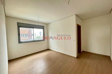 Apartamento &agrave; venda - 223m&sup2; - ZONA II