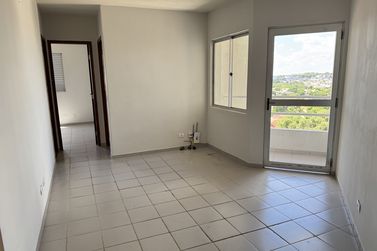 Apartamento para alugar - 45m&sup2; - Pr&oacute;ximo a Unipar Sede