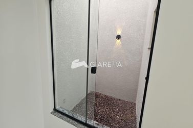 Casa &agrave; venda - 61m&sup2; - JARDIM PARIZOTTO