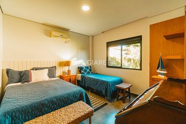 Casa &agrave; venda - 275m&sup2; - CENTRO