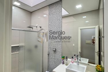 Casa &agrave; venda - 415m&sup2; - Zona V