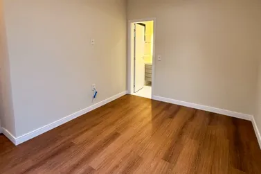 Casa &agrave; venda - 182m&sup2; - Jardim Floren&ccedil;a