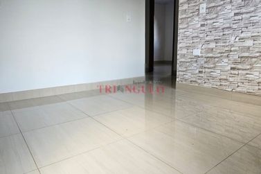 Casa &agrave; venda - 123m&sup2; - ZONA 06