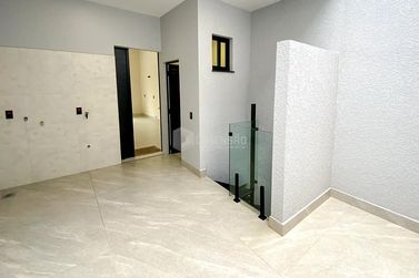 Casa &agrave; venda - 192m&sup2; - Jardim Belvedere