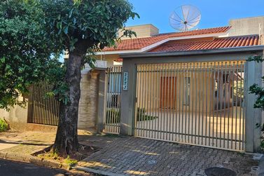 Casa &agrave; venda - 150m&sup2; - Parque Bandeirantes