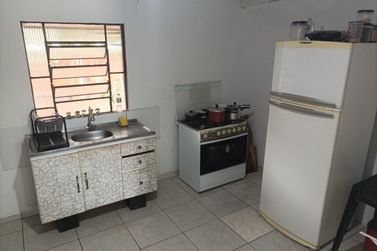 Casa &agrave; venda - 100m&sup2; - Jardim Colibri