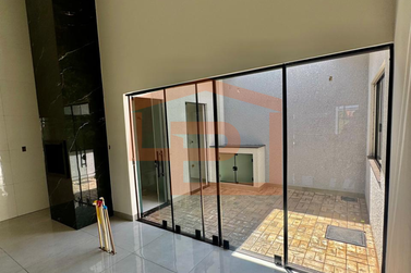 Casa &agrave; venda - 123m&sup2; - Jardim Cima