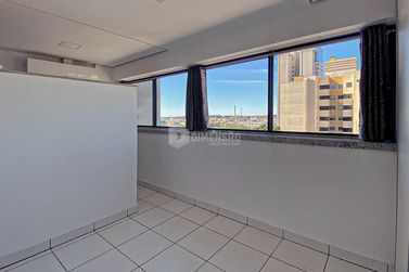 Apartamento &agrave; venda - 71m&sup2; - Zona III