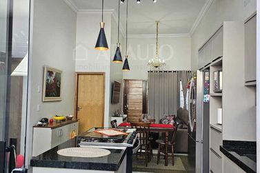 Casa &agrave; venda - 85m&sup2; - Jardim Thereza