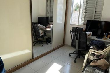 Apartamento &agrave; venda - 61m&sup2; - Zona I-a