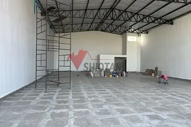 Sal&atilde;o Comercial para alugar - Zona III