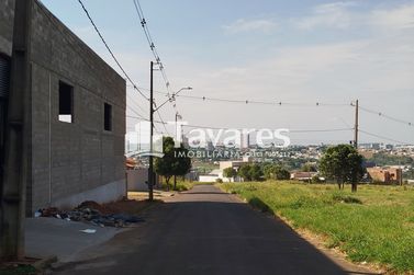 Sal&atilde;o Comercial para alugar - 200m&sup2; - Parque Residencial Belo Horizonte