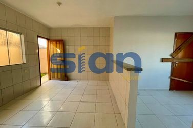 Casa para alugar - 127m&sup2; - Jardim Topazio