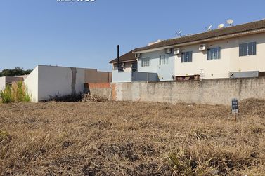 Terreno &agrave; venda - 540m&sup2; - JARDIM GISELA
